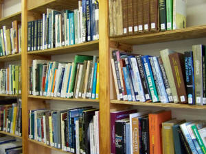 lab room library bookshelves copyright Eagle Hill